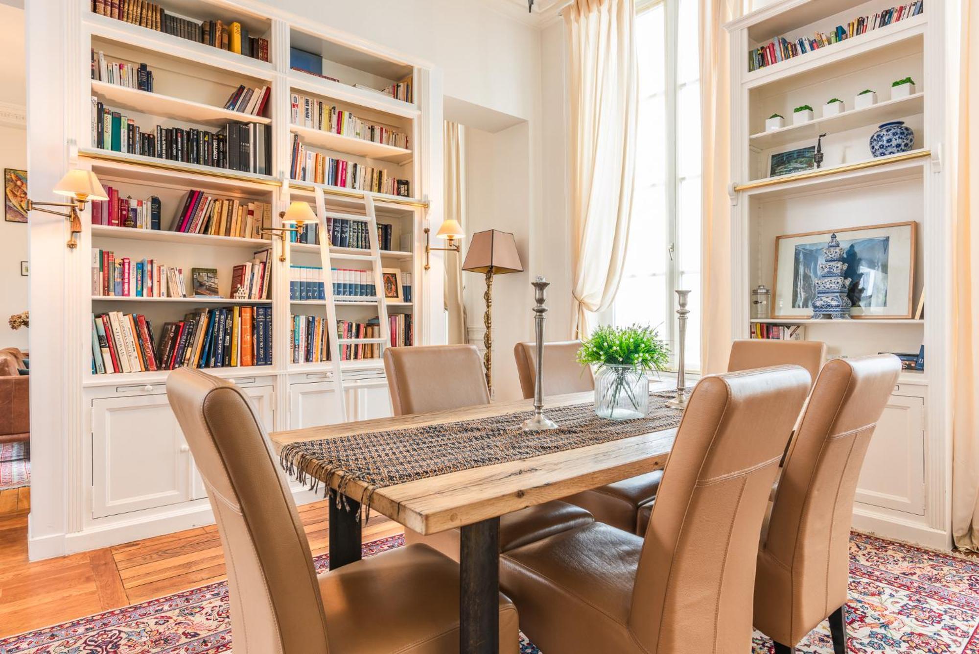 Luxury Typical Parisian Flat - 5 Min From Louvre Appartamento *